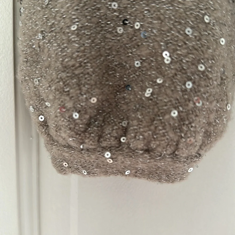 ANN TAYLOR LOFT sweater size XS brown taupe sequins v-neck - Picture 4 of 7